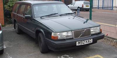 File:1995 Volvo 940 2.3 SE Estate (13147194774).jpg ...