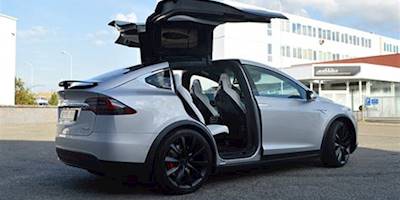 Kort Getest: Tesla Model X (2016) | GroenLicht.be