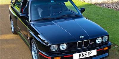 File:Black BMW M3 E30 fr.jpg - Wikimedia Commons