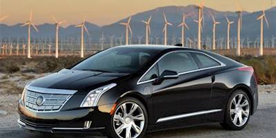 Cadillac : Du meilleur à venir dans l'hybride rechargeable ...
