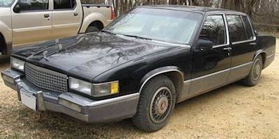 File:1989 Cadillac-Deville (10th model).jpg - Wikimedia ...