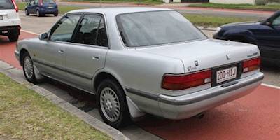 File:1992 Toyota Cressida (MX83R) Grande sedan ...
