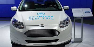 File:Ford Focus Electric WAS 2012 0536.JPG - Wikimedia Commons