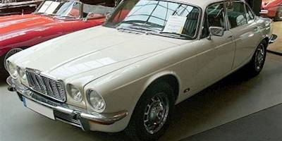 File:Jaguar XJ Series II.jpg - Wikimedia Commons