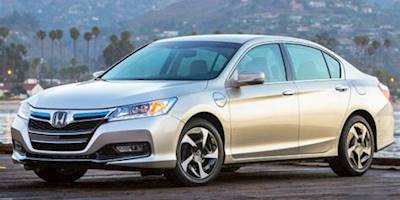 File:2014 Honda Accord Plug-In Hybrid Sedan trimmed.jpg ...