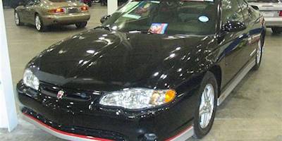 File:2002 Chevrolet Monte Carlo, Toronto Spring '12 ...