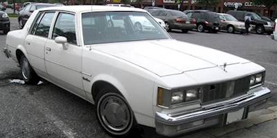 1980 Oldsmobile Cutlass Supreme Sedan