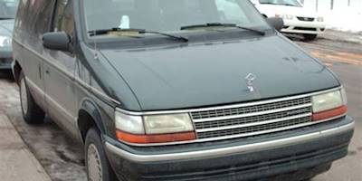 File:Plymouth Voyager.jpg