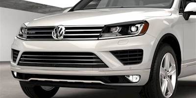 2015 Volkswagen Touareg Hybrid Review