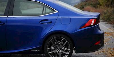 Prueba: Lexus IS 300h F Sport | Pistonudos