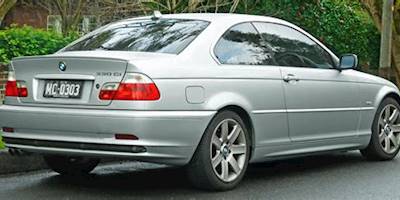 File:2000-2003 BMW 330Ci (E46) coupe (2011-07-17) 03.jpg ...