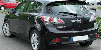 File:Mazda3 II rear 20100501.jpg - Wikimedia Commons