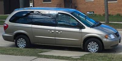 My 2003 Chrysler Town & Country | My last week driving it ...