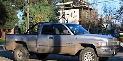 File:Dodge Ram 1500 SLT Laramie Quad Cab 2000 (14526494674 ...