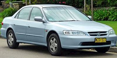 File:1997-2001 Honda Accord V6 sedan (2011-04-02) 01.jpg ...