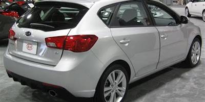 2011 Kia Forte SX Hatchback
