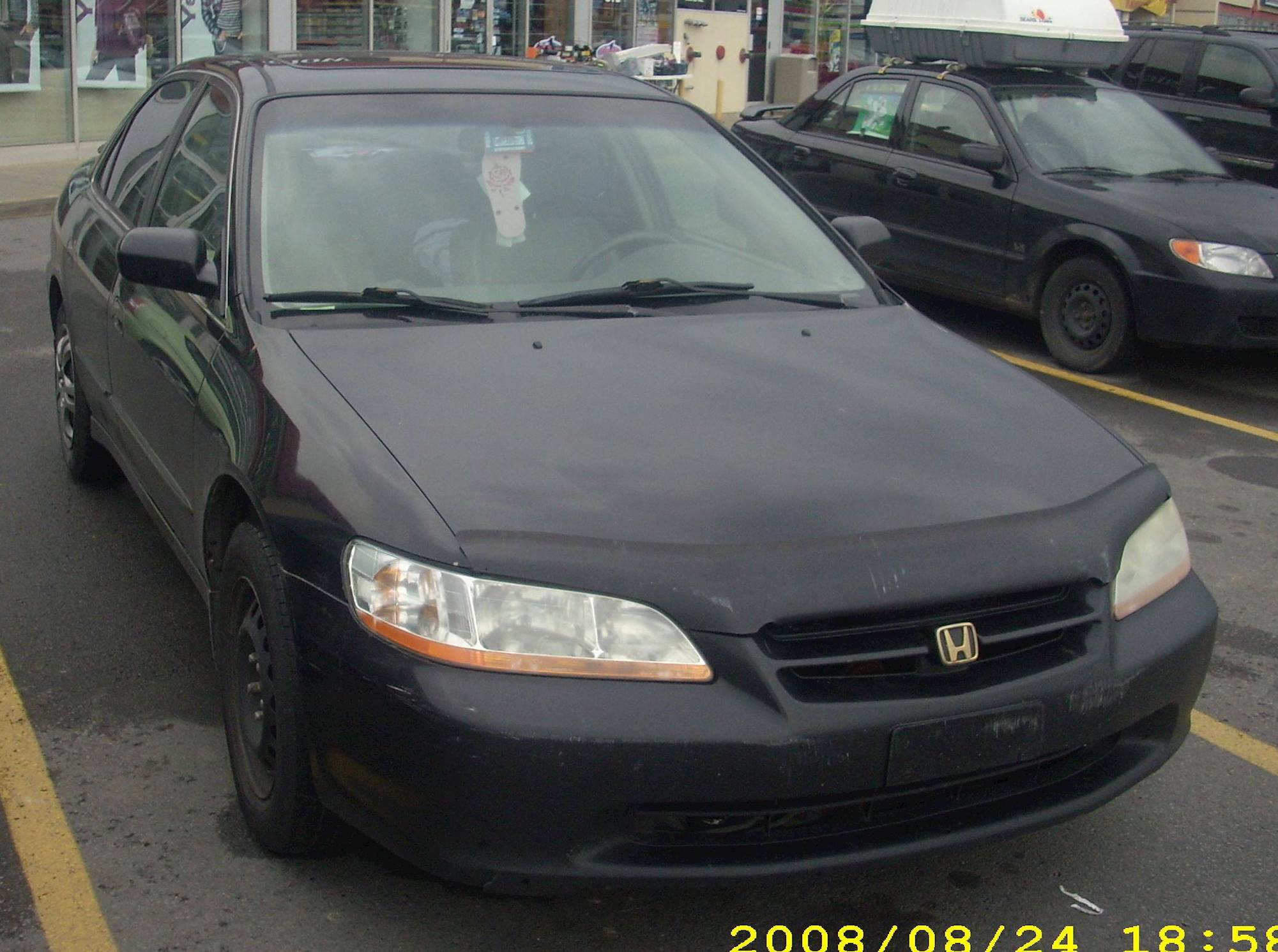 1998 Honda Accord Sedan 4-Door Sedan DX Automatic None