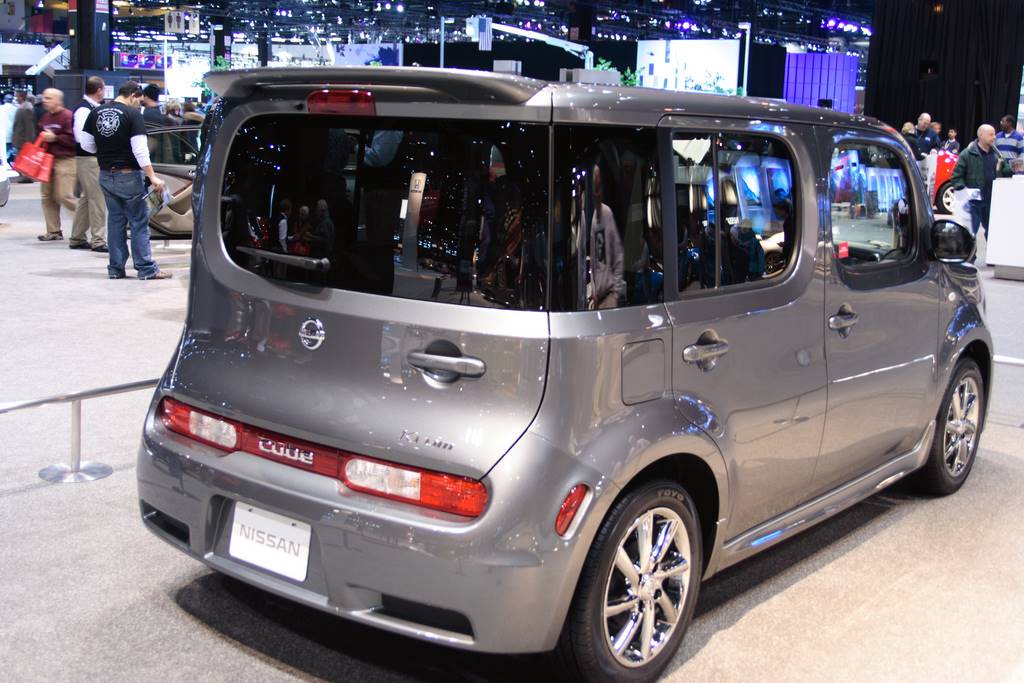 Nissan Cube Krom