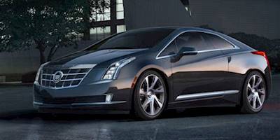 Cadillac, auto elettriche solo di lusso - Wired