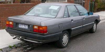 1990 Audi 100 Interior