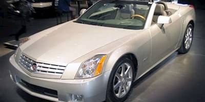 Cadillac XLR - Wikipedia