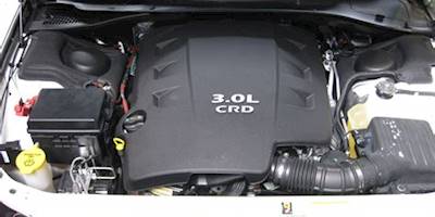 File:Engine Chrysler 300 CRD.JPG - Wikimedia Commons
