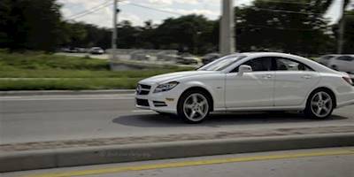 Mercedes-Benz CLS550 | Mercedes-Benz CLS550 on the road ...