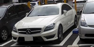File:Mercedes-Benz CLS63 AMG (C218) front.JPG - Wikimedia ...