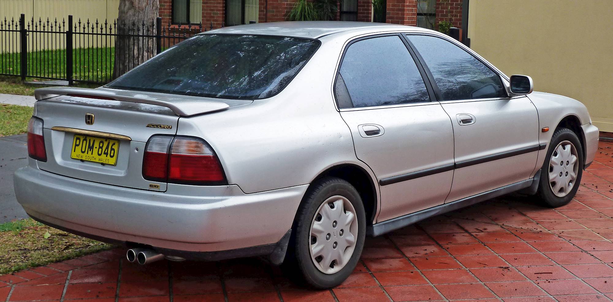1998 Honda Accord Sedan 4 Door Sedan LX Automatic W ABS