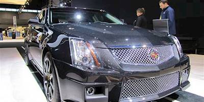 Chicago Auto Show 2011 | Cadillac CTS-V Wagon Black ...