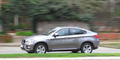 File:BMW X6 Xdrive30d 2012 (10637332795).jpg - Wikimedia ...