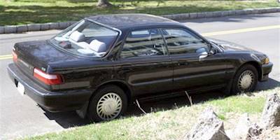 File:1990 Acura Integra GS rear.jpg - Wikimedia Commons