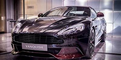 Aston Martin Vanquish 2015 | Paul Gravestock | Flickr