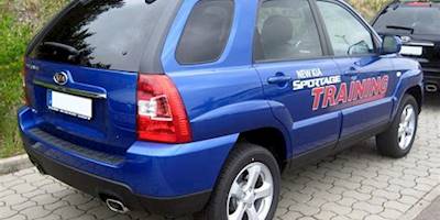 File:Kia Sportage 2.0 EX 4WD Meerblau Facelift Heck.jpg ...