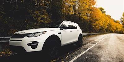 White Land Rover Range Rover Suv on Road · Free Stock Photo
