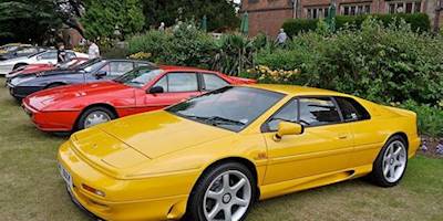 File:1998 Lotus Esprit GT3 at Beaumanor Hall - mick.jpg ...