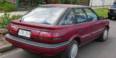 File:1992 Toyota Corolla (AE94) CSi Seca liftback (2015-06 ...