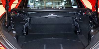 Mercedes-Benz SLK Trunk Space