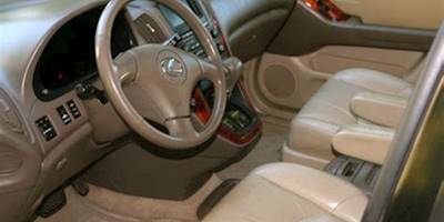 Lexus RX 300 Interior