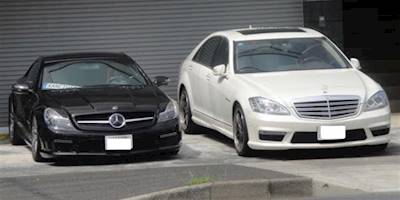 File:Mercedes-Benz SL65 AMG and S65 AMG long.jpg