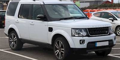 File:2016 Land Rover Discovery Landmark SDV6 Automatic 3.0 ...