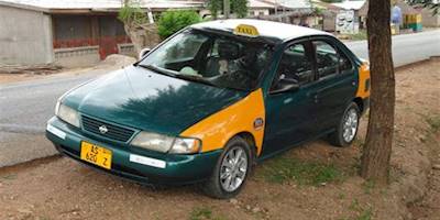 File:C.1997 Nissan Sentra XE taxi (14339753070).jpg ...