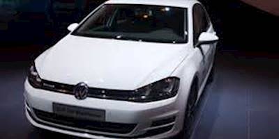 File:Geneva MotorShow 2013 - Volkswagen Golf TGI ...