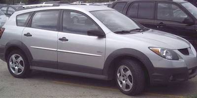 File:2003-2004 Pontiac Vibe.jpg - Wikimedia Commons