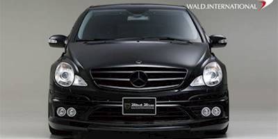 Black Mercedes-Benz R-Class