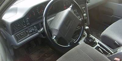 File:1993 Volvo 850 Estate GLE - interior (9067639564).jpg ...