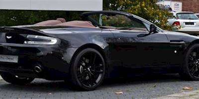 File:Aston Martin V8 Vantage Roadster (Facelift ...