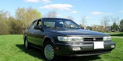 File:1991 Nissan Stanza.jpg - Wikimedia Commons