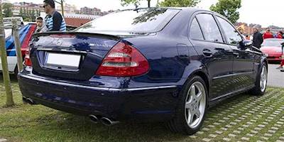 File:2005 Mercedes-Benz E55 AMG (W211) (6226016436).jpg ...