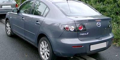 Datei:Mazda3 rear 20080820.jpg – Wikipedia